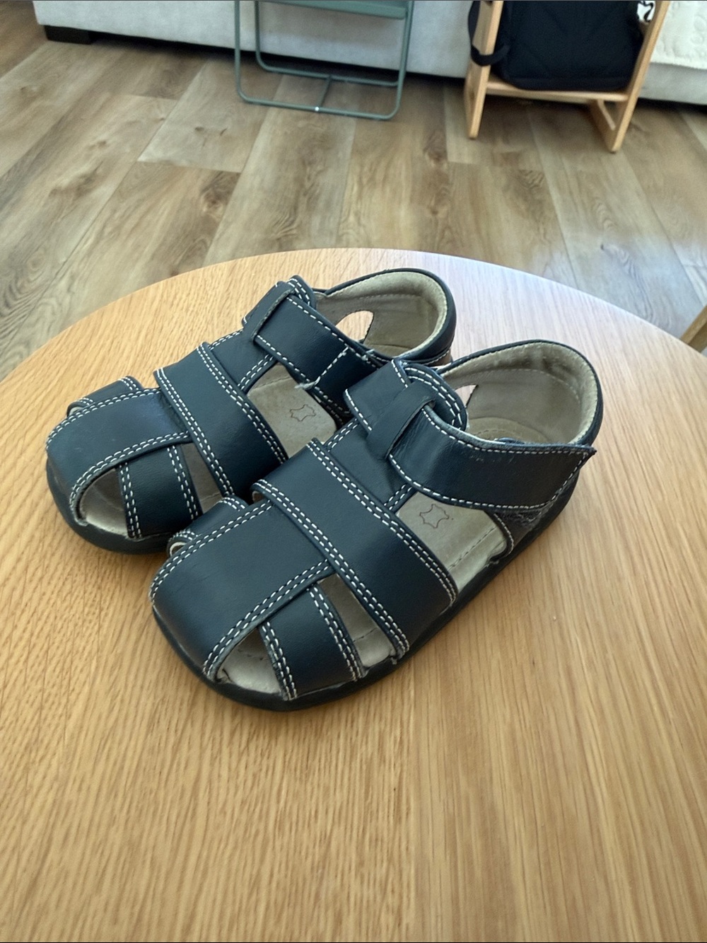 8C Blue leather toddler sandals